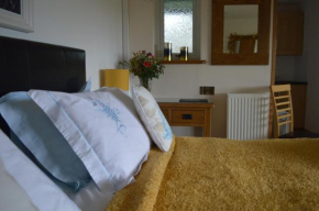 Отель Smithfield Farm Bed & Breakfast  Билт Уэлс
